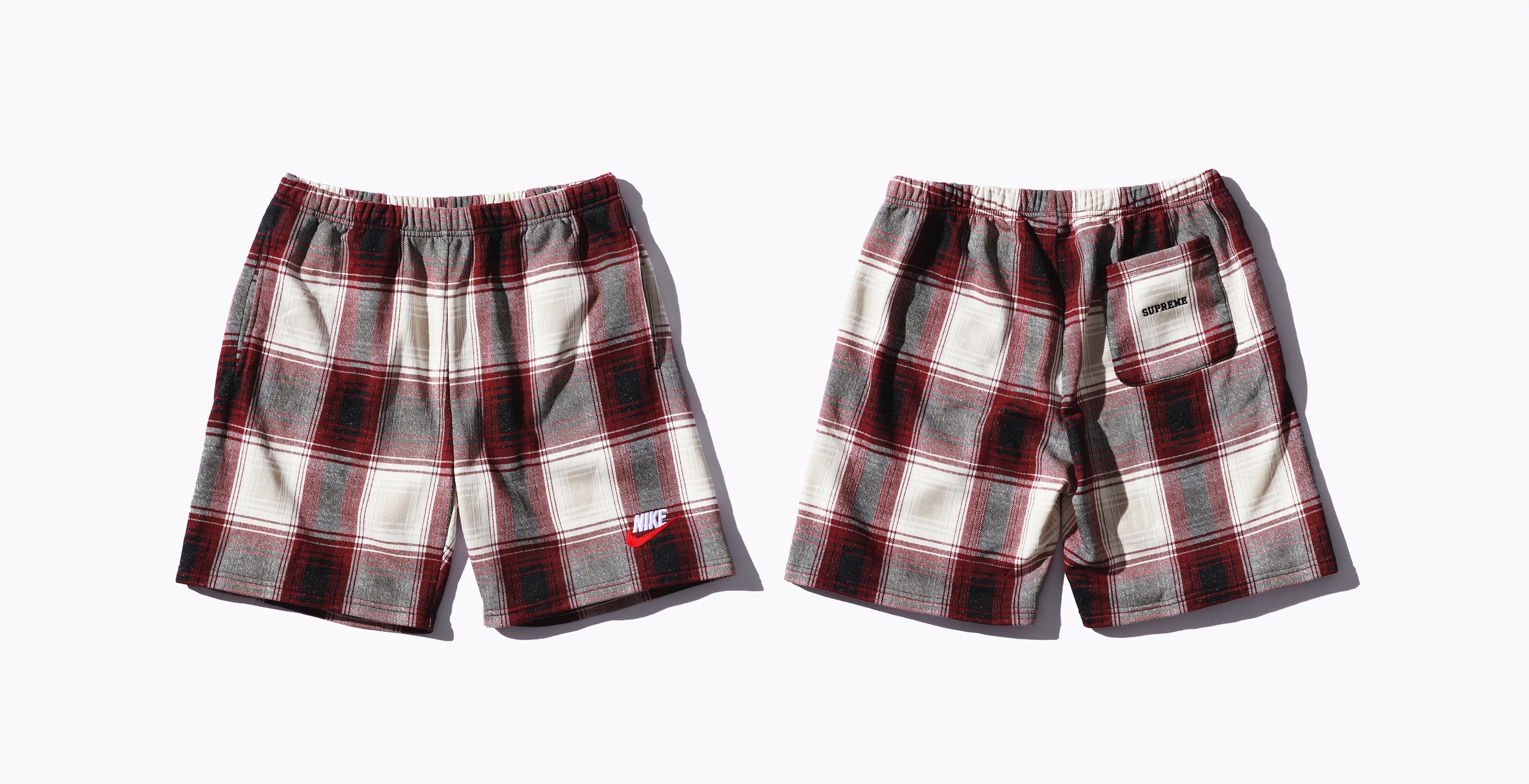 Supreme®/Nike® Plaid Sweatshort view 3